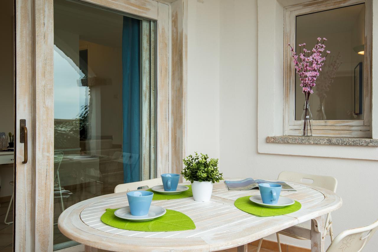 Apartment In S'Abba E Sa Pedra With Pool Golfo Aranci Extérieur photo